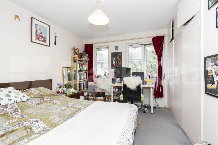 Spacious two bed located within minutes to Marylebone Tube & Regents Park    Harewood Avenue, Marylebone
